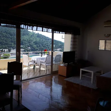Best4you No1 - Sea View -70 M2 - 2 Bedrooms דוברובניק